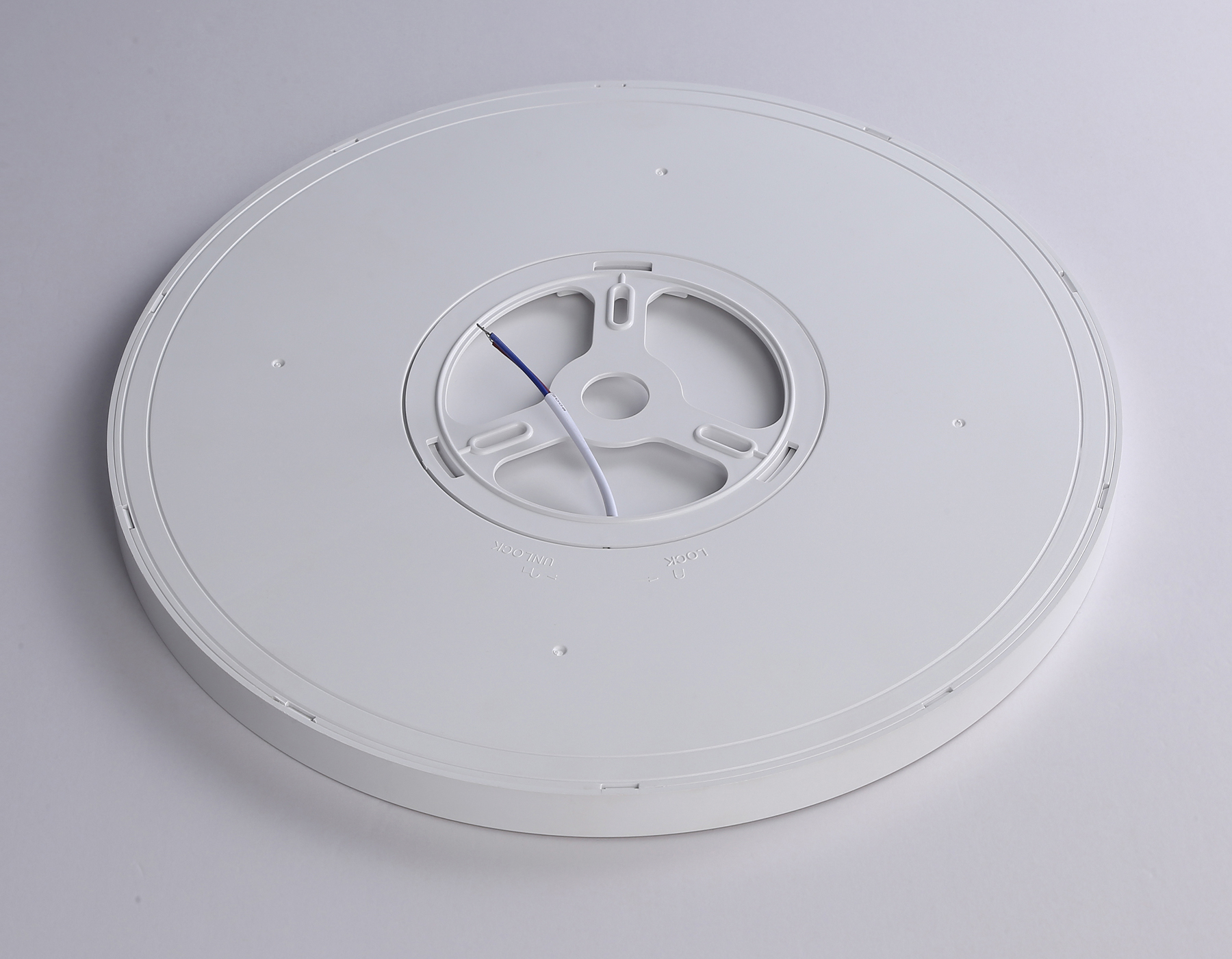 FZ1955 WH белый IP54 26W 5000K D370*15 (Без ПДУ)