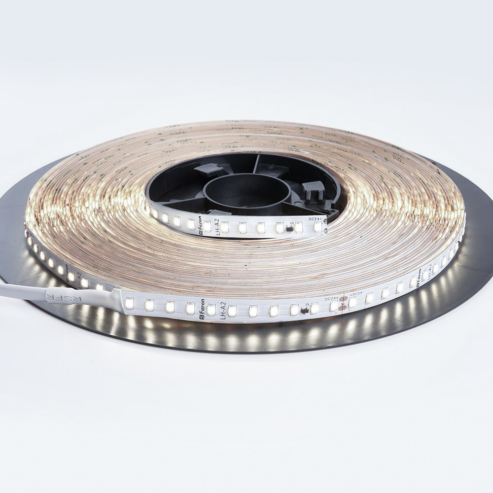 Светодиодная лента Feron LS520 стабилизированная, 120SMD(2835)/м 9.6Вт/м 24V 20000*10*1.22мм 4000К Светодиодная лента Feron LS520 стабилизированная, 120SMD(2835)/м 9.6Вт/м 24V 20000*10*1.22мм 4000К