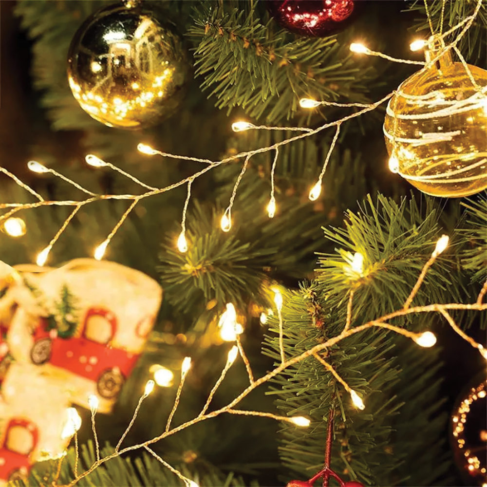 Светодиодная гирлянда Кластер (на проволоке) Feron CL584 линейная 400 LED 12м 2700К, c питанием от сети 230V, прозрачный шнур Светодиодная гирлянда Кластер (на проволоке) Feron CL584 линейная 400 LED 12м 2700К, c питанием от сети 230V, прозрачный шнур