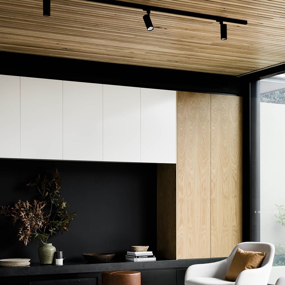 Светильник Feron AL155 трековый однофазный на шинопровод под лампу GU10, черный Светильник Feron AL155 трековый однофазный на шинопровод под лампу GU10, черный