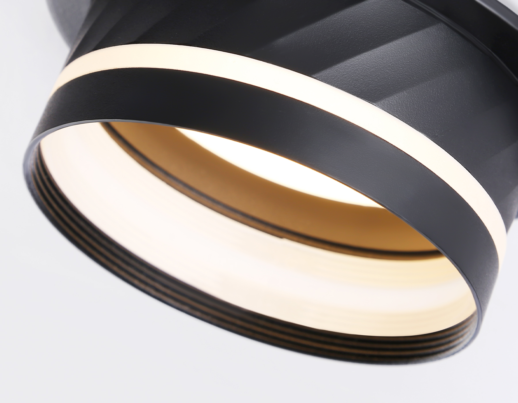 TN5219 BK черный GX53 D110*50