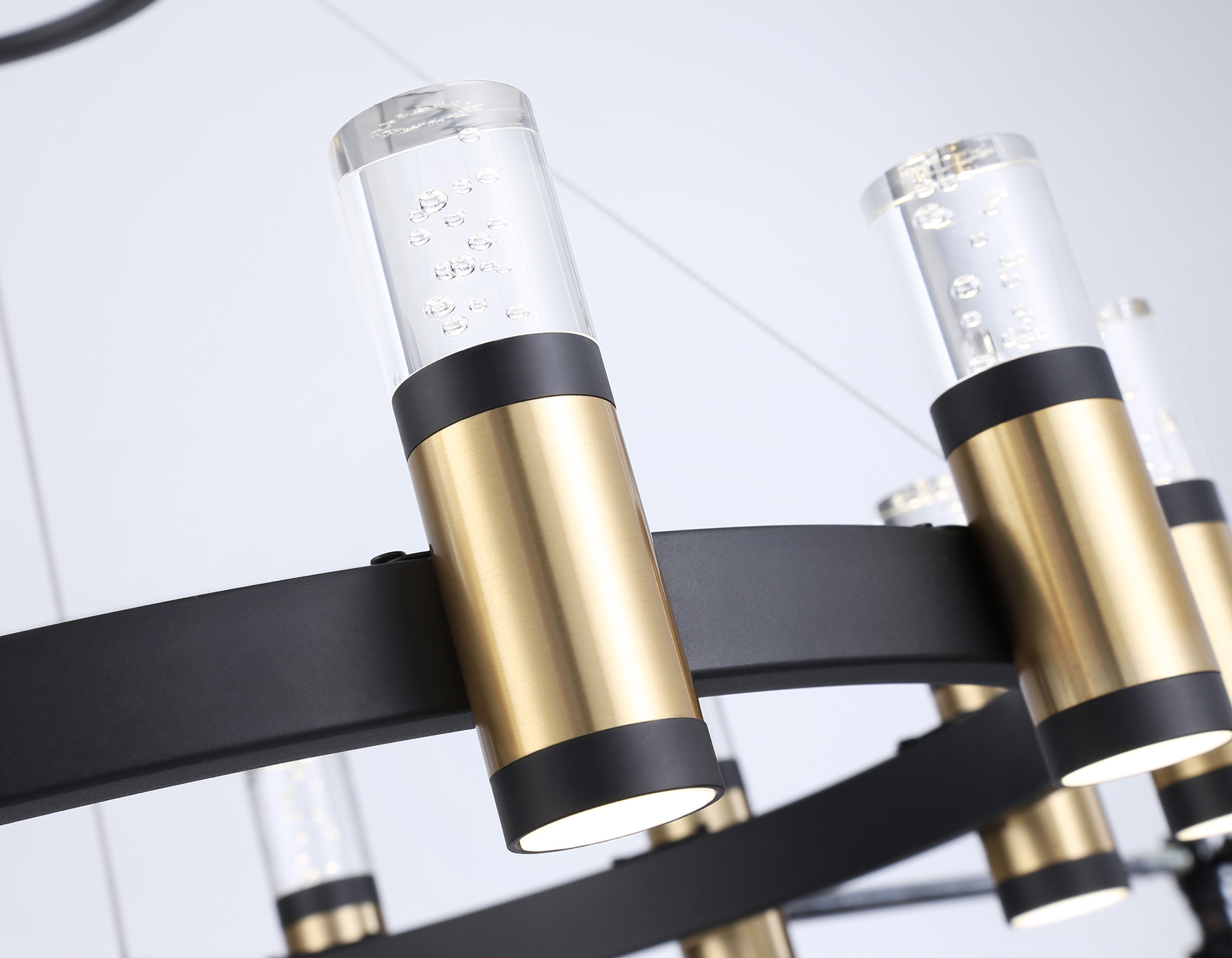 Подвесной светильник Ambrella FL6206 BK/GD черный/золото 72W 4200K D600*1200 (Без ПДУ) Подвесной светильник Ambrella FL6206 BK/GD черный/золото 72W 4200K D600*1200 (Без ПДУ)