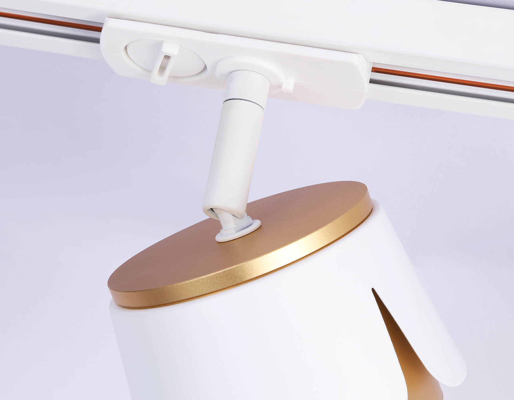 Трековый светильник Ambrella GL5343 WH/GD белый/золото GX53 D100*66