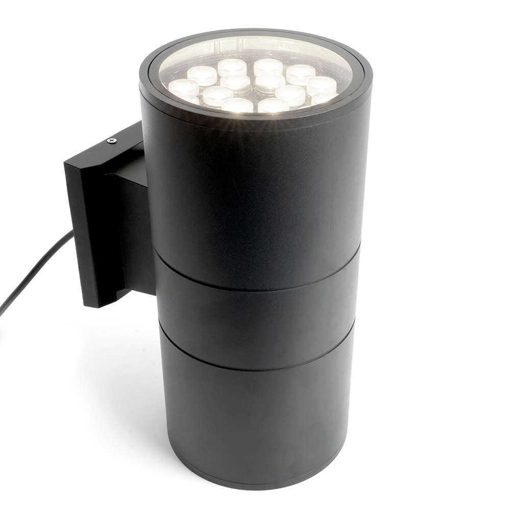 Светильник уличный светодиодный Feron DH0712, 2*18W, 2700Lm, 2700K, черный Светильник уличный светодиодный Feron DH0712, 2*18W, 2700Lm, 2700K, черный