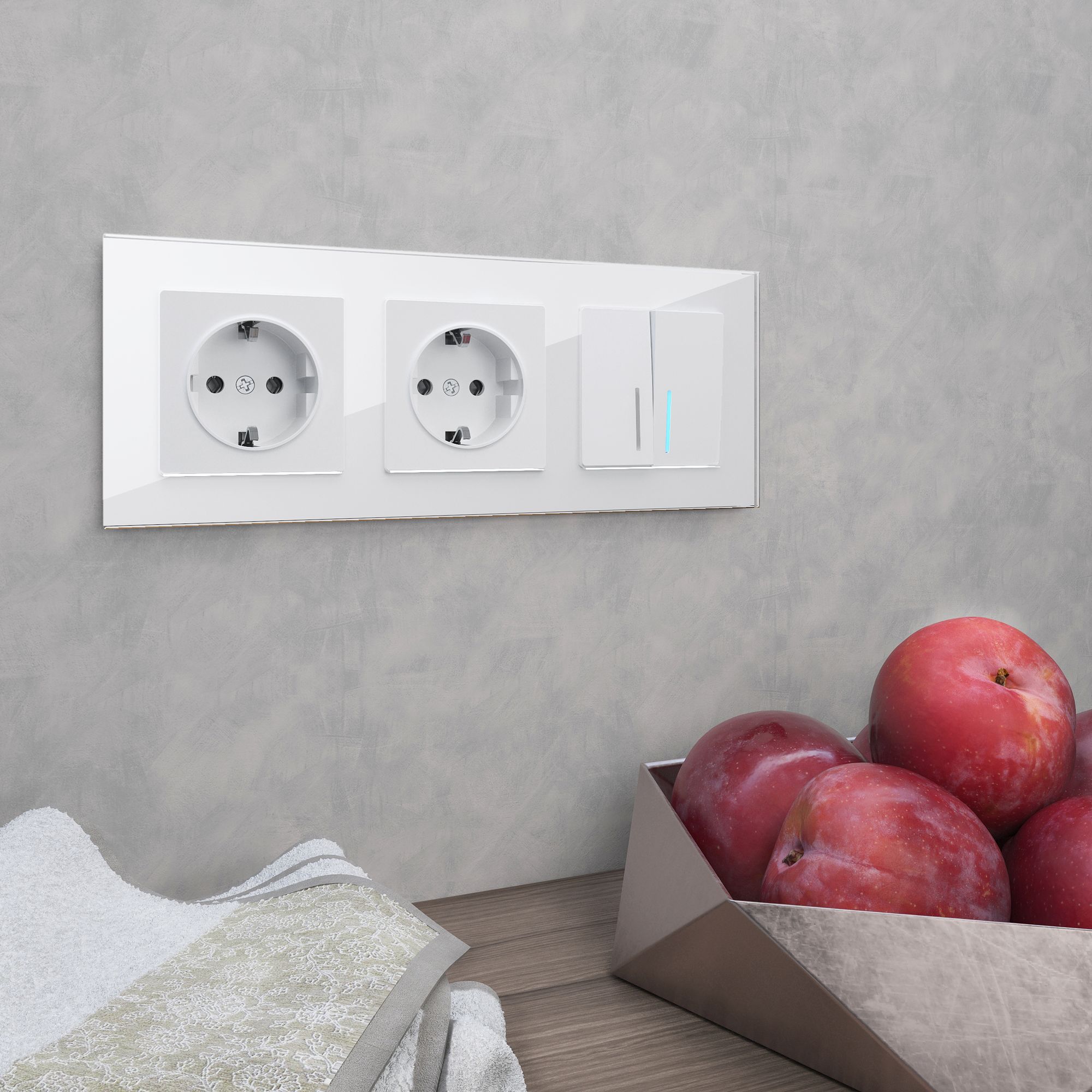 Рамка WERKEL Favorit на 3 поста (белый, стекло) WL01-Frame-03 / W0031101 / a030821