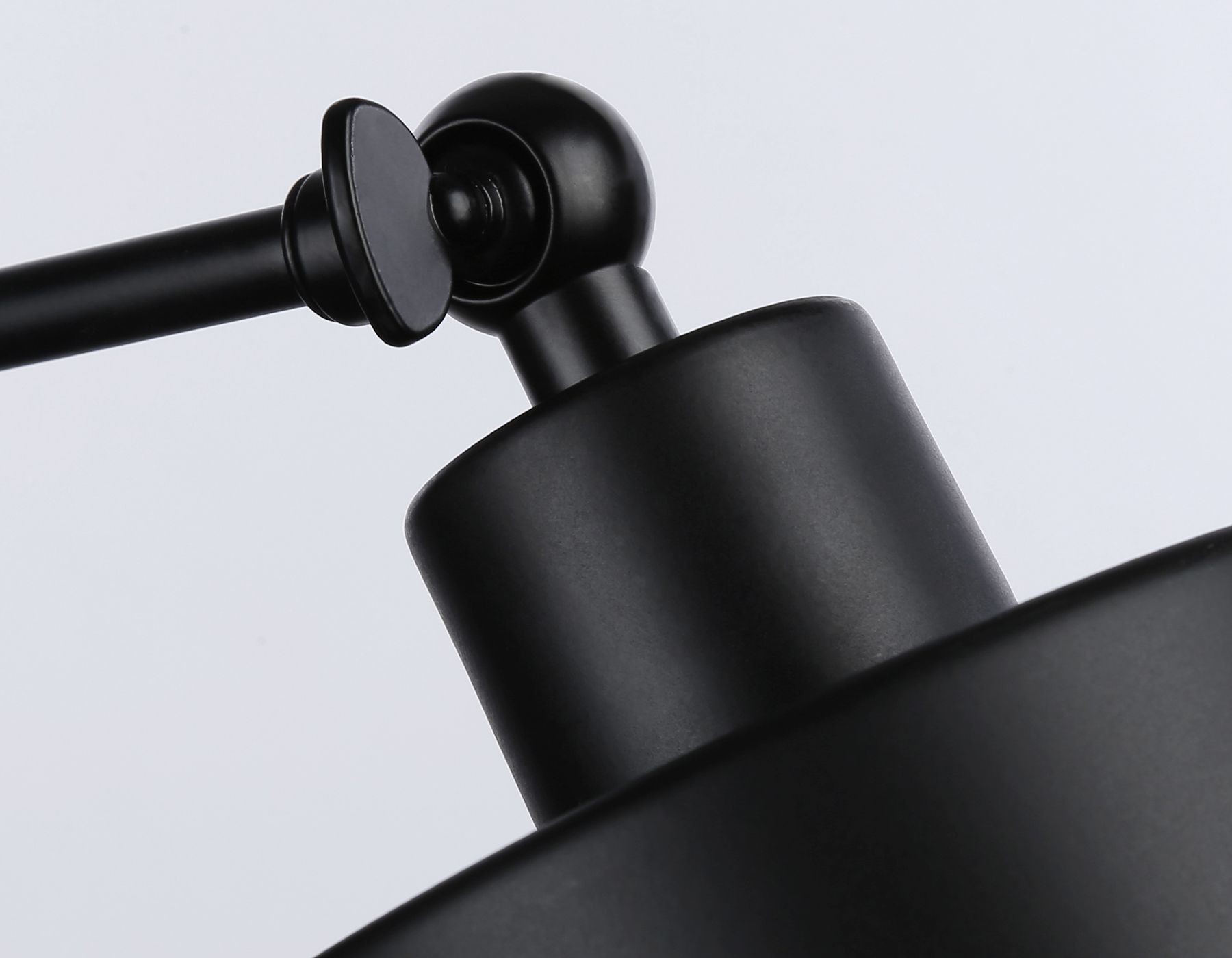 Накладной спот TR8137 BK черный E27 max 40W D120*290