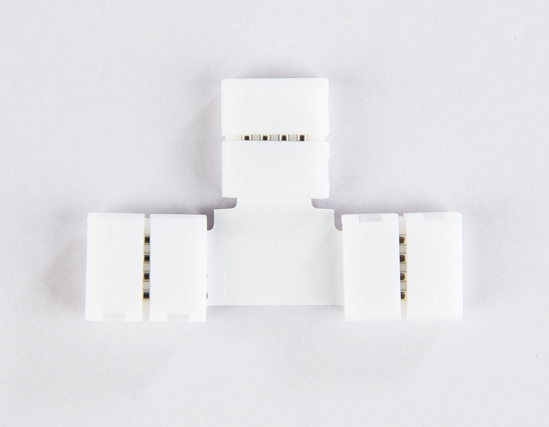 GS7001 Соединитель T 5050 12/24V (4 конт.) (5шт) GS7001 Соединитель T 5050 12/24V (4 конт.) (5шт)