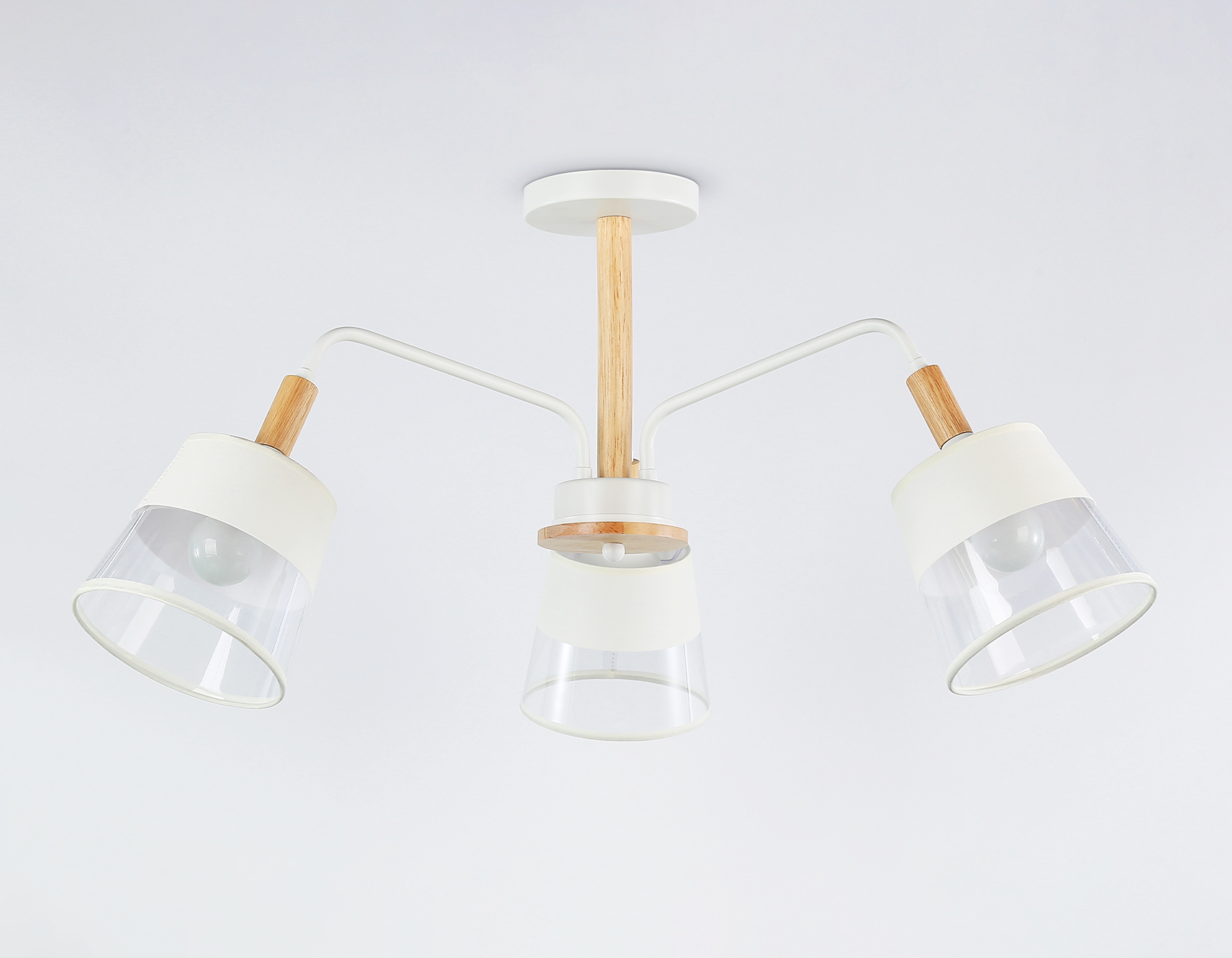 TR4737/3 WH/LW белый/светлое дерево E27/3 max 40W D760*350