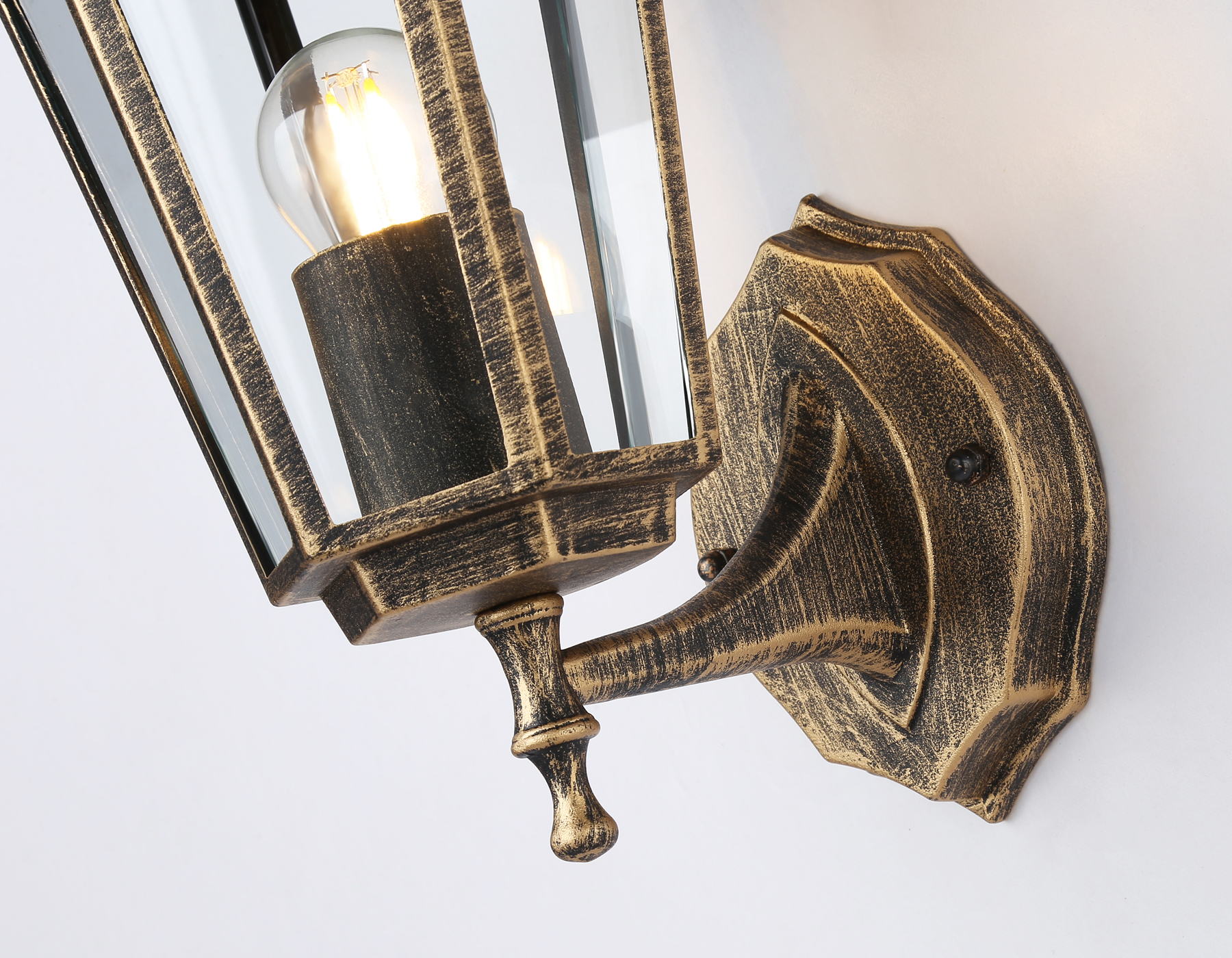 Уличный настенный светильник ST2012 GD/BK/CL золото/черный/прозрачный IP54 E27 max 40W 360*150*210