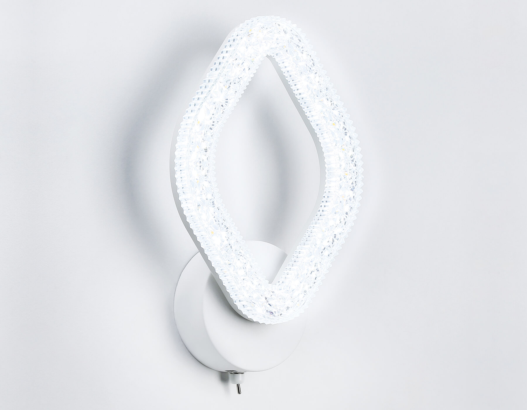 Настенный LED светильник FA3931 WH белый 20W 3000K/4200K/6400K 270*165*90