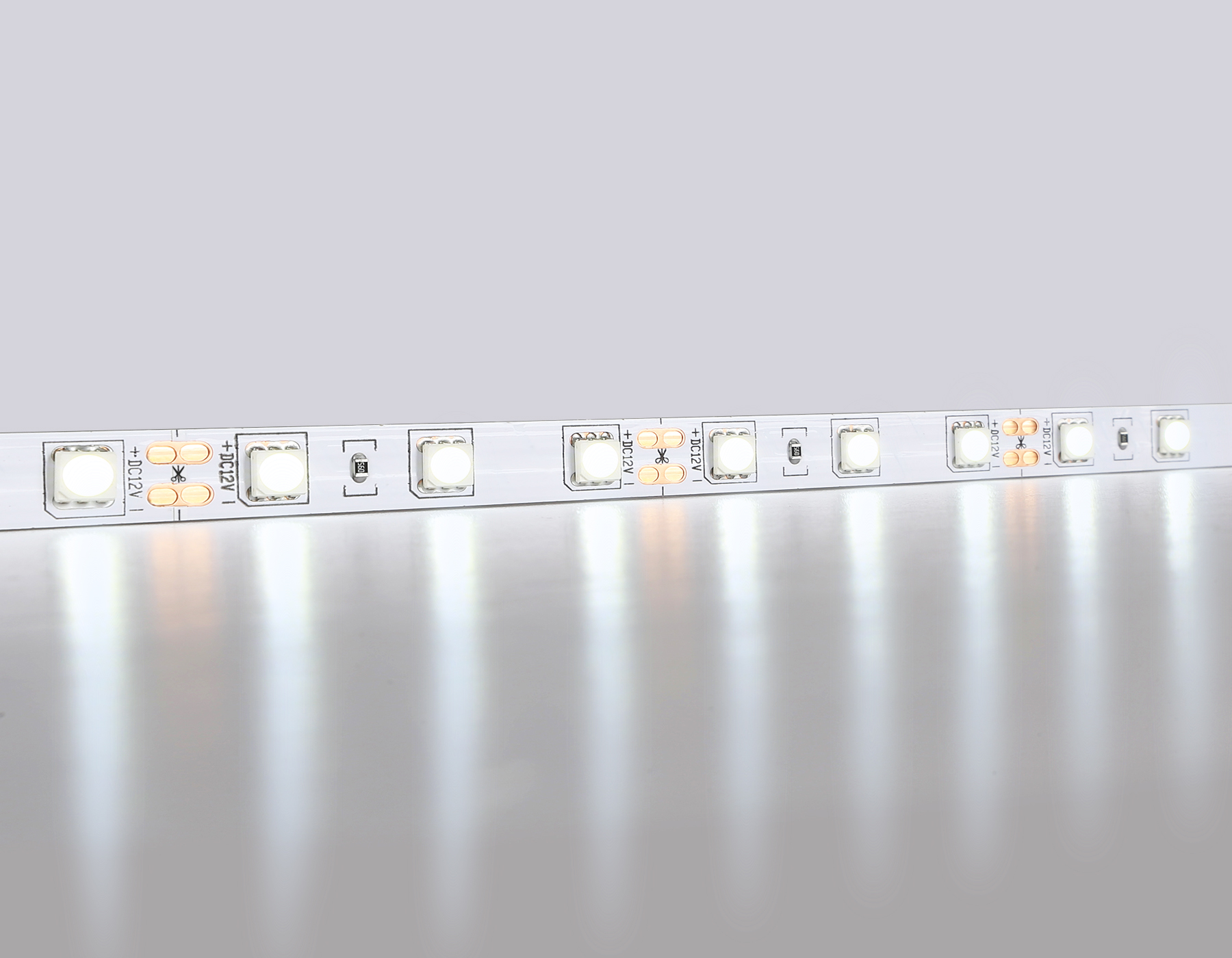 GS2003 5050 60Led/ 14.4W m/ 12V IP20 6500K/ 5000*10*1.87mm (2 конт.)