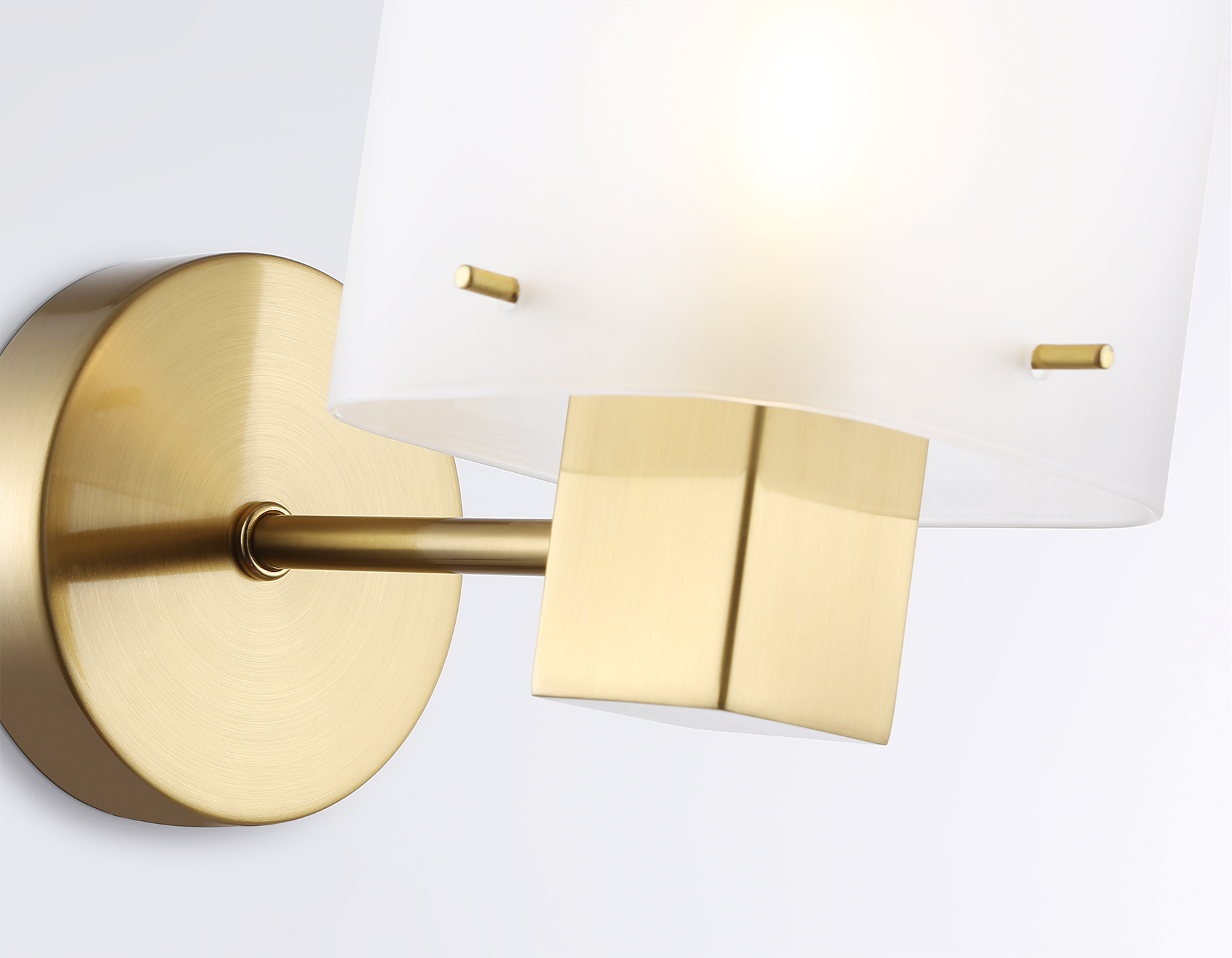 LH57035 BS/SM латунь/дымчатый E14 max 40W 195*110*185