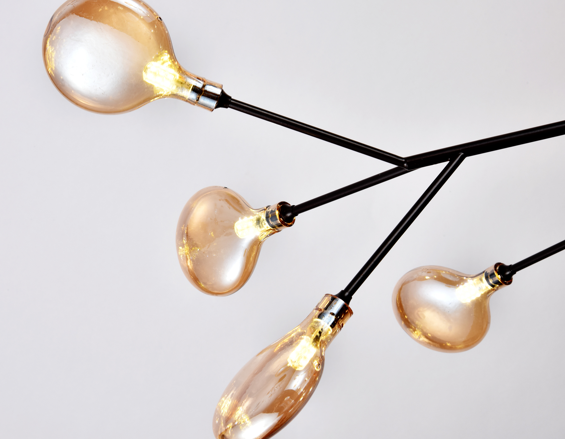 Подвесная люстра Ambrella TR3013/27  темный кофе/янтарь G4/27 max 20W D750*650