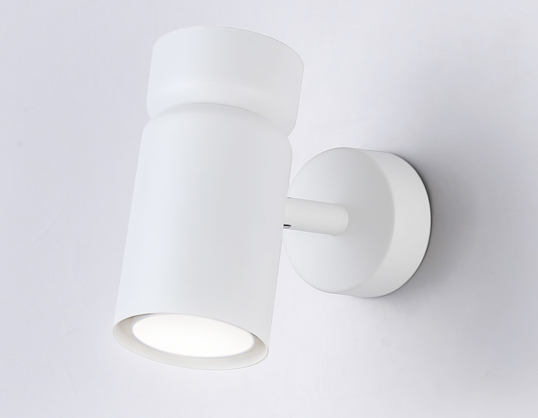 Накладной поворотный спот Ambrella TA13171 WH белый GU10 max 12W D60*L120*H150