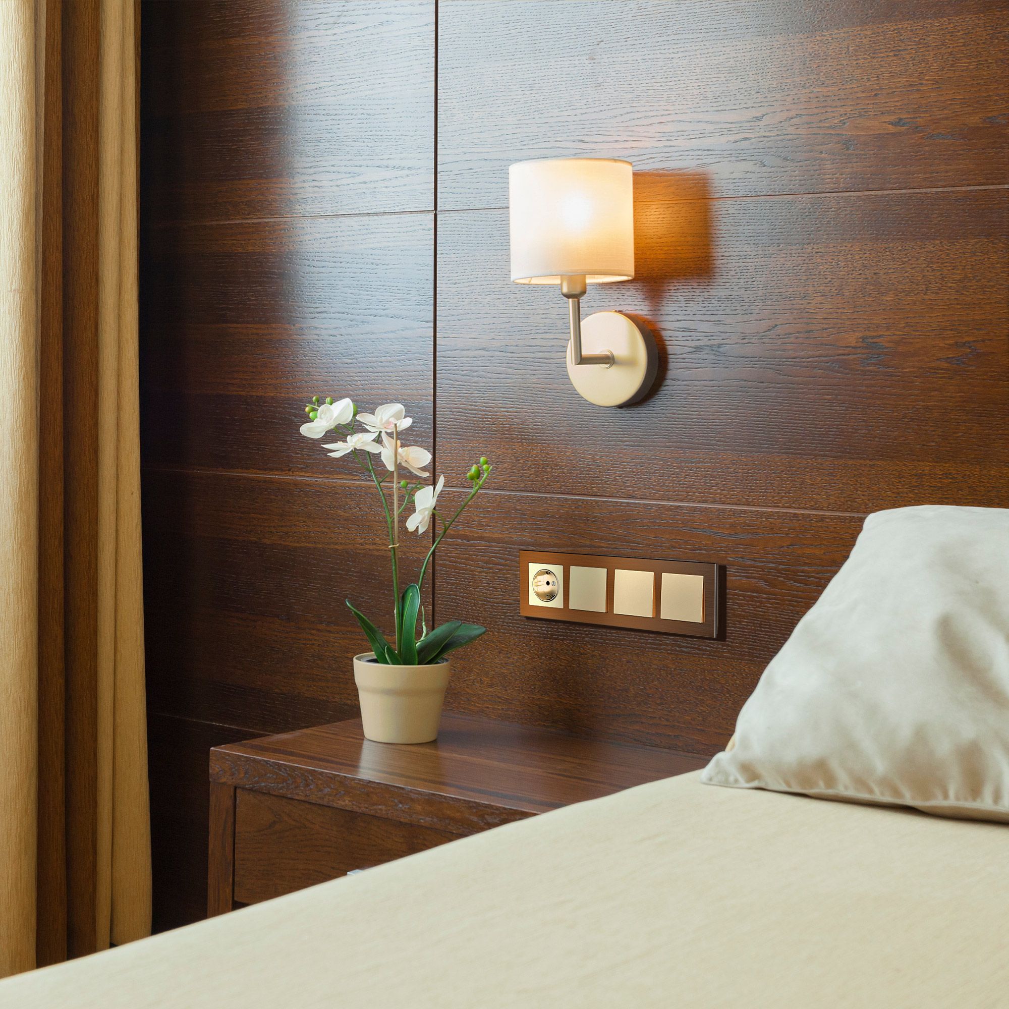 Рамка WERKEL Aluminium на 4 поста (коричневый алюминий) WL11-Frame-04 / W0041714 / a033748