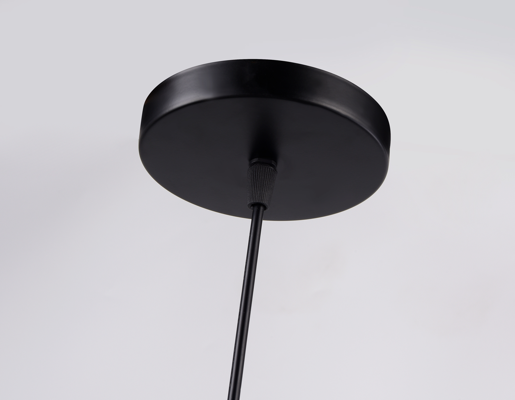 Светильник подвесной Ambrella TR8439 BK черный E27 max 40W D350*800 Светильник подвесной Ambrella TR8439 BK черный E27 max 40W D350*800