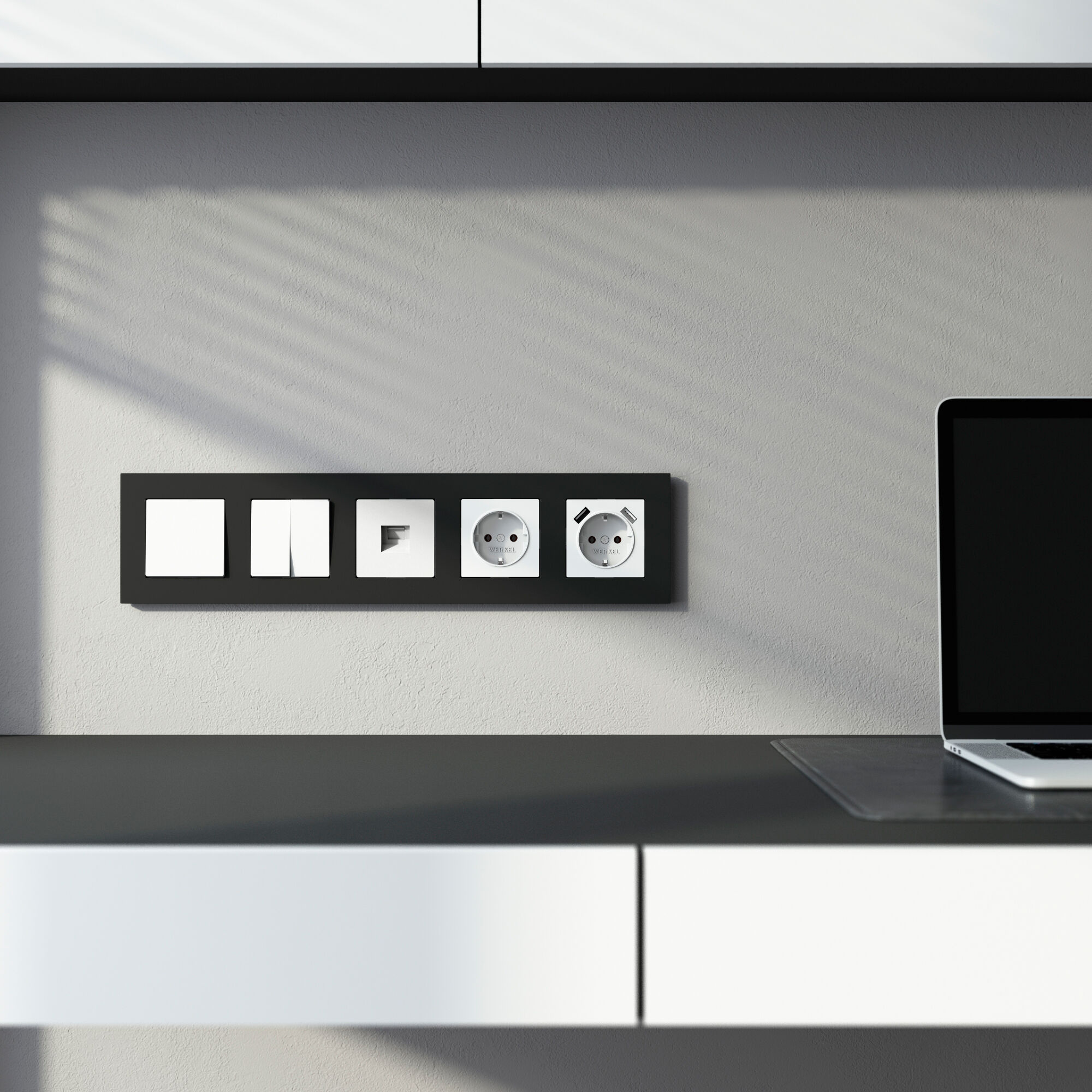 Рамка на 5 постов Slab (черный софт) W0052908