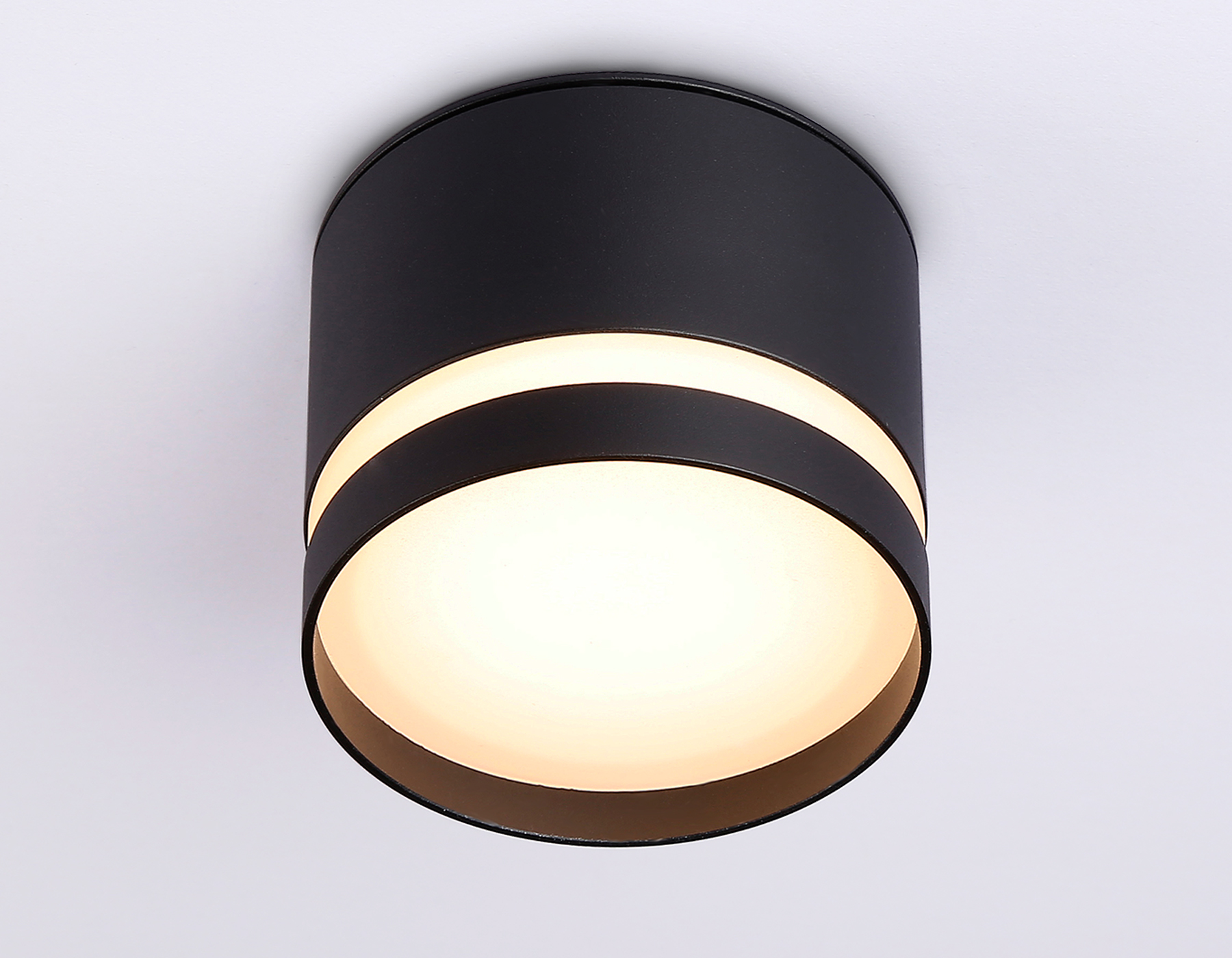 TN6572 BK черный IP44 GX53 max 15W D82*65