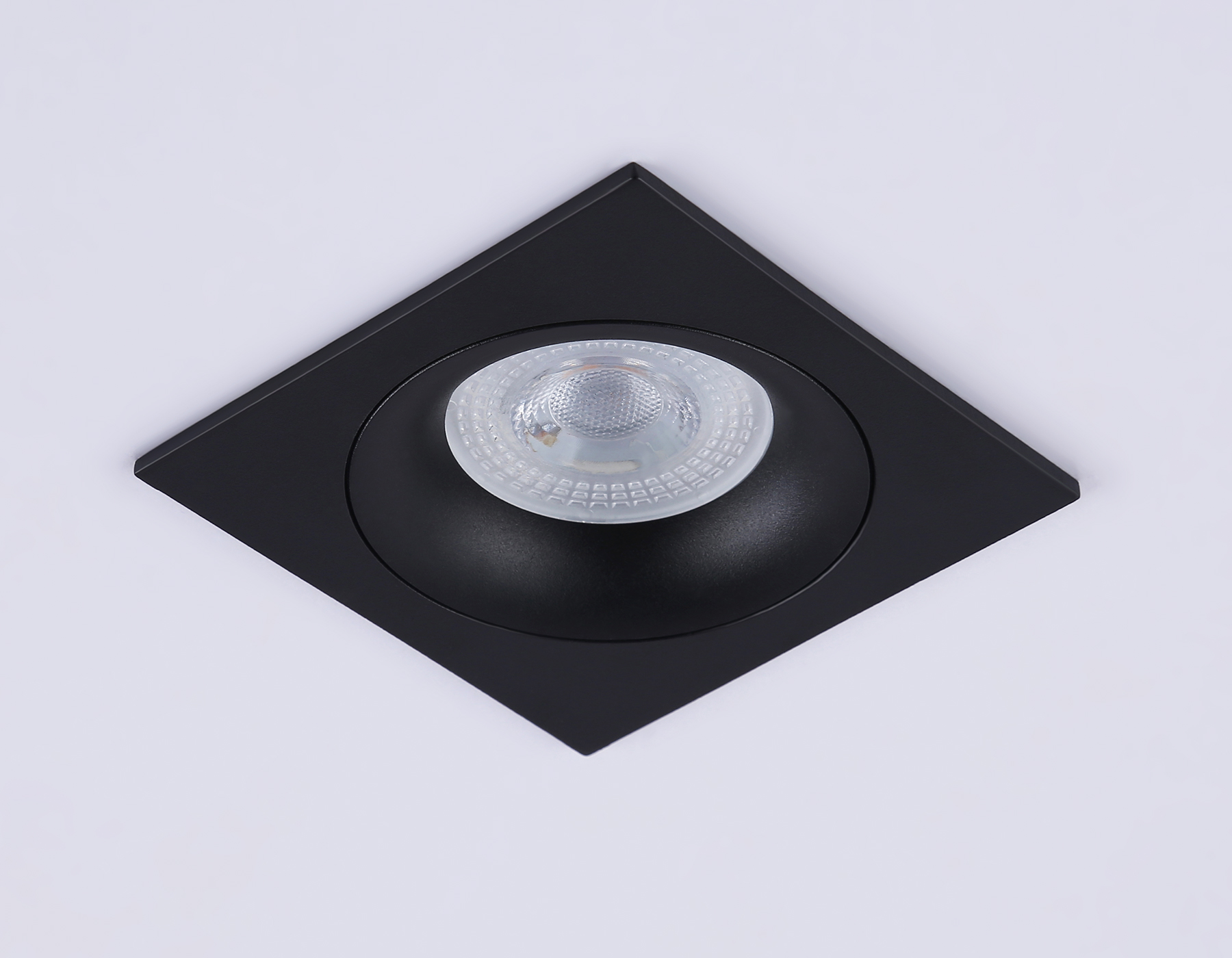 TN102729 BK черный GU5.3 92*92*23