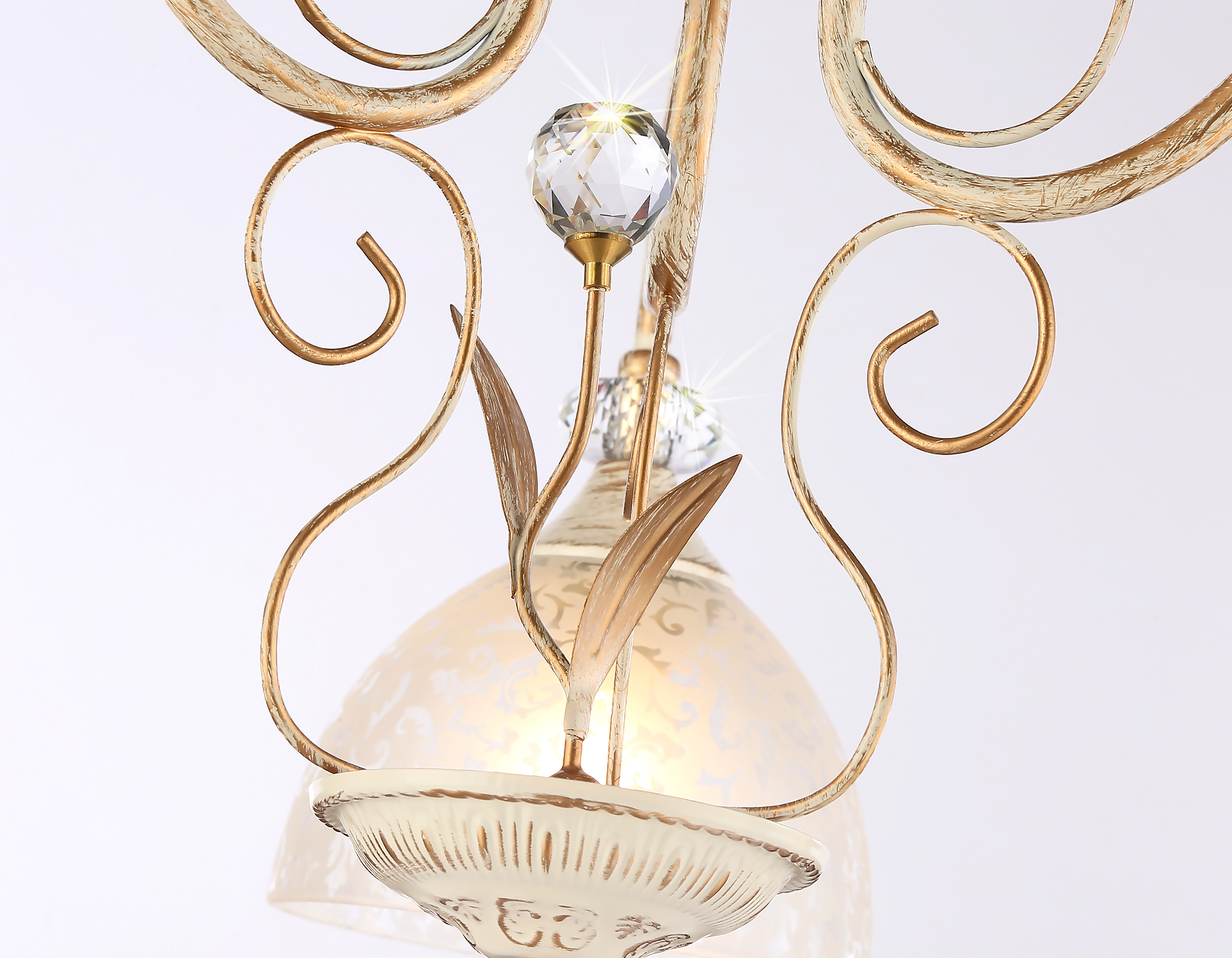 Потолочная люстра TR3055/3 BG/GD/FR бежевый/золото/белый матовый E27/3 max 40W D600*380