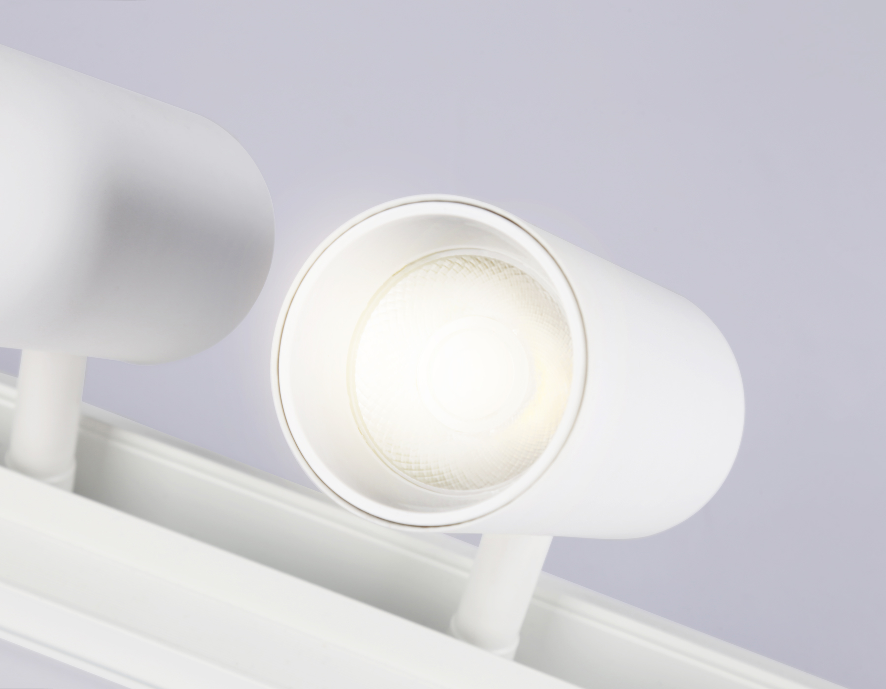 GL3901/2 WH белый LED 20W 4200К 48V 24° 180*45*182