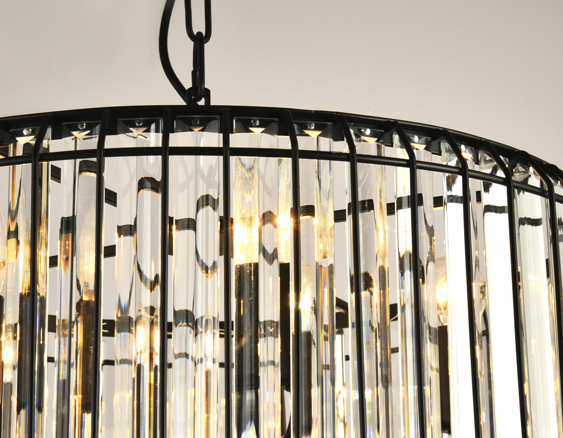 Подвесная люстра Ambrella с хрусталем TR5815  черный/прозрачный E14/5 max 40W D500*650