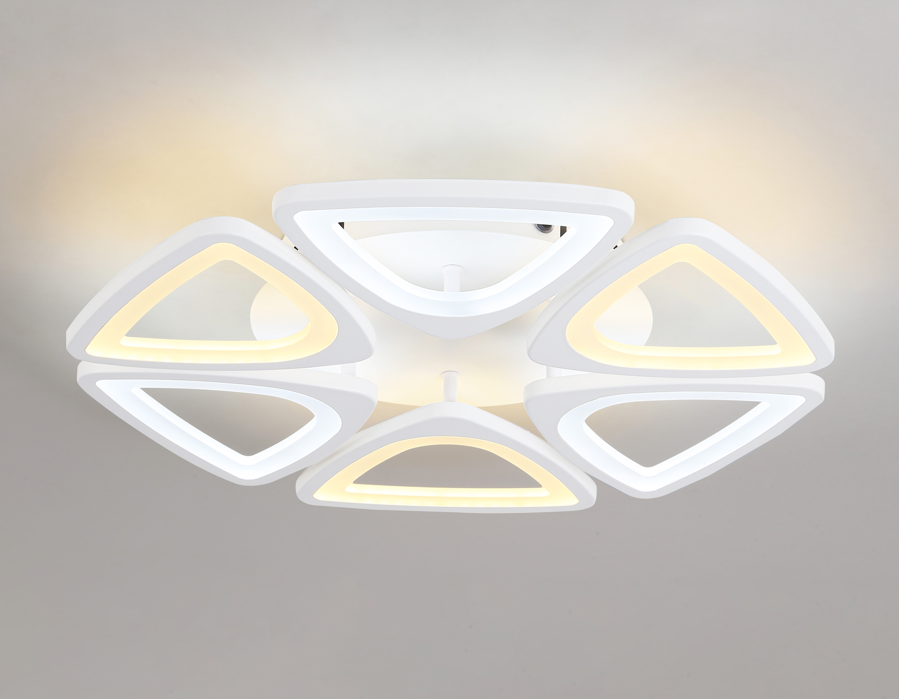 Потолочный светодиодный светильник с пультом Ambrella FA4494/6 WH белый 4200K/3000K+6400K/6400K+3000K 84W D450*80 (ПДУ ИК)