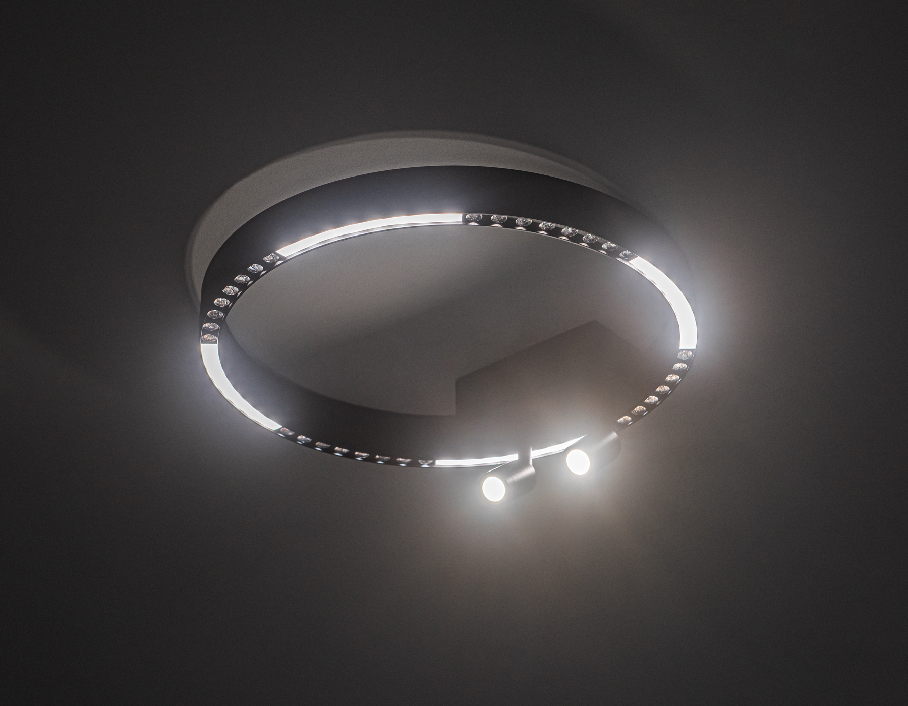 Потолочный LED светильник FL5806/1+2 BK черный 25W 3000K/4200K/6400K D400*95 (без ПДУ) Потолочный LED светильник FL5806/1+2 BK черный 25W 3000K/4200K/6400K D400*95 (без ПДУ)
