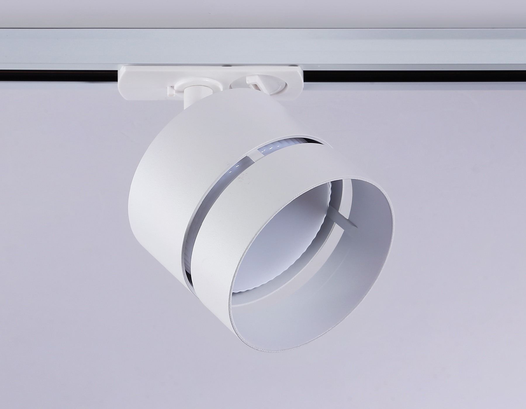 Трековый светильник Ambrella GL5375 WH белый GX53 max 12W