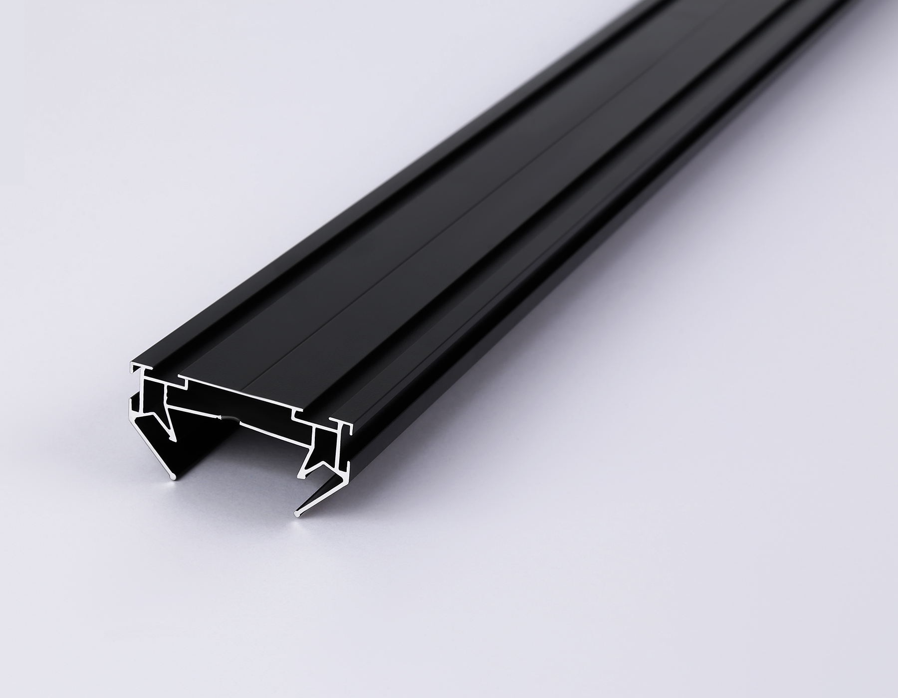 GL7132 BK черный корпус в натяжной потолок 3000*62*30