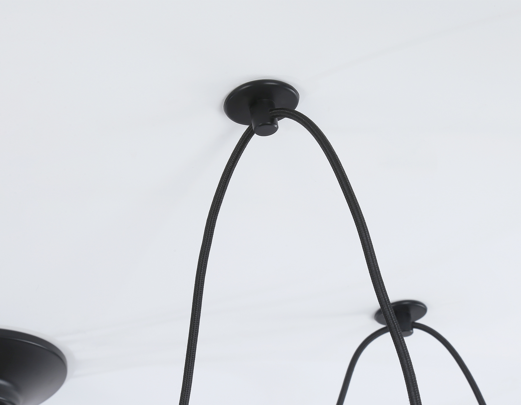 Подвесная люстра TR8178/6 BK черный E27 max 40W D630*910 Подвесная люстра TR8178/6 BK черный E27 max 40W D630*910