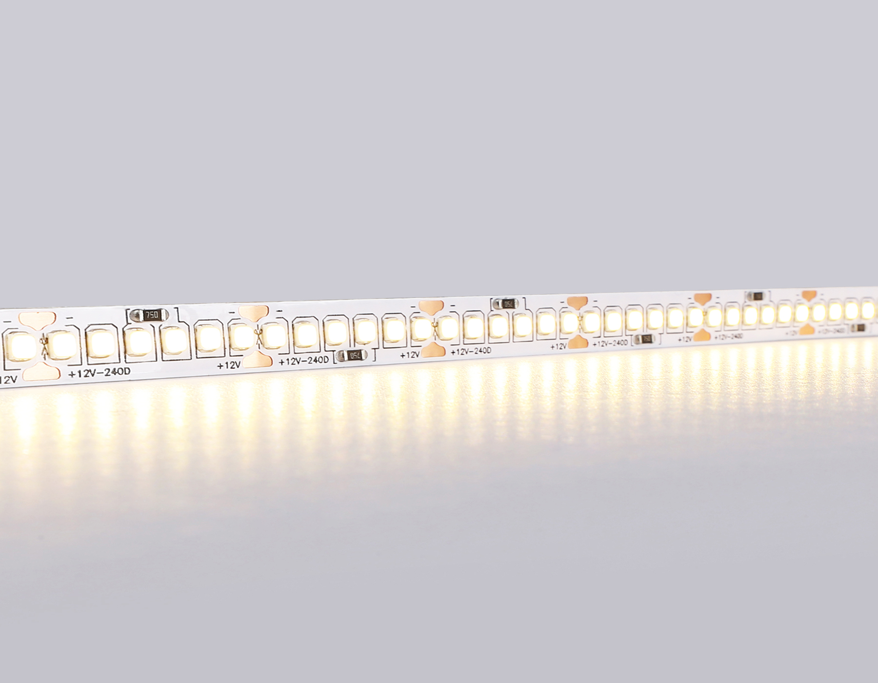 GS1501 2835 240Led/ 19.2W m/ 12V IP20 3000K/ 5000*10*1.2mm (2 конт.) GS1501 2835 240Led/ 19.2W m/ 12V IP20 3000K/ 5000*10*1.2mm (2 конт.)