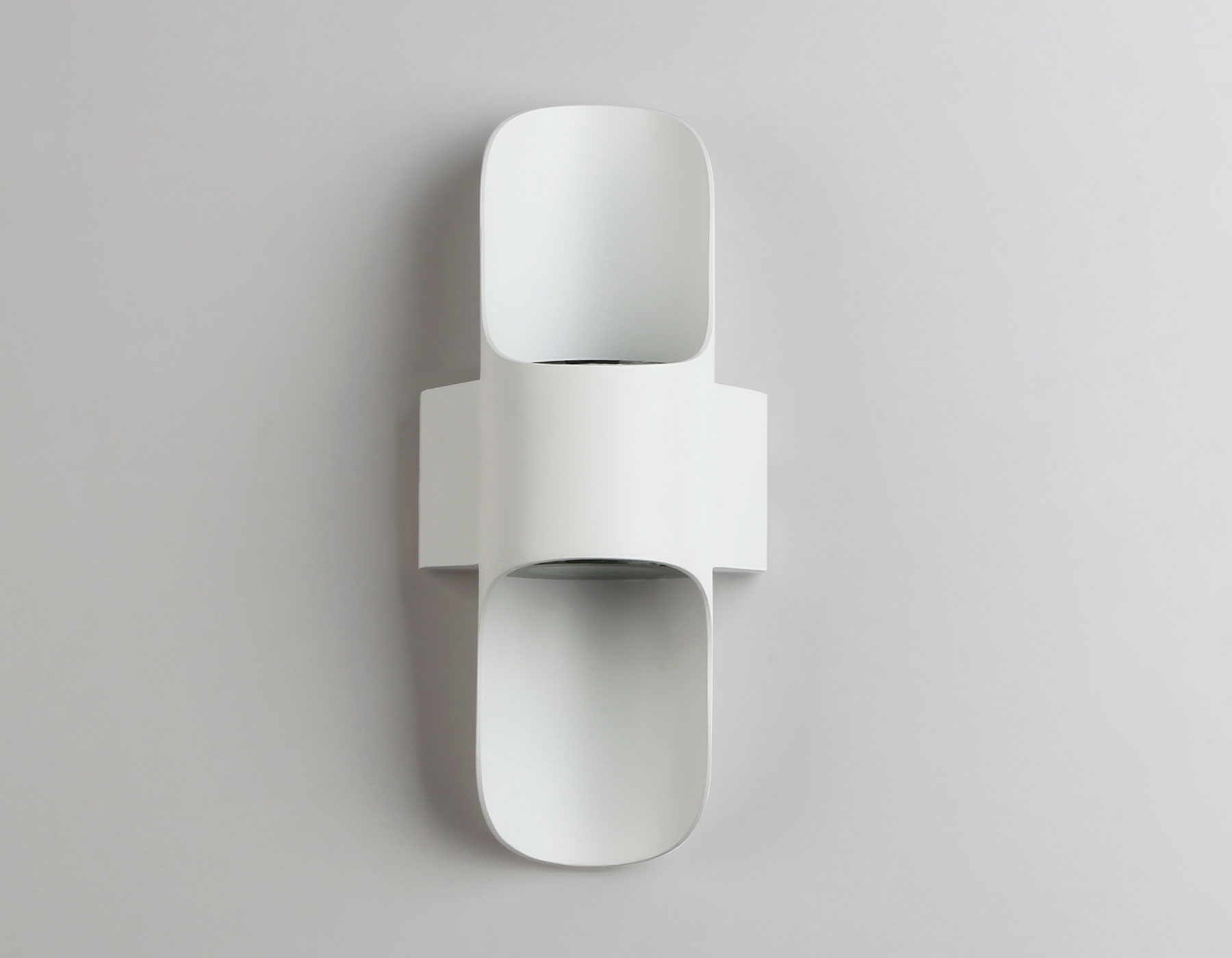 Уличный настенный LED светильник Ambrella ST4533 WH белый LED 4200K 8W IP54 220*66*100