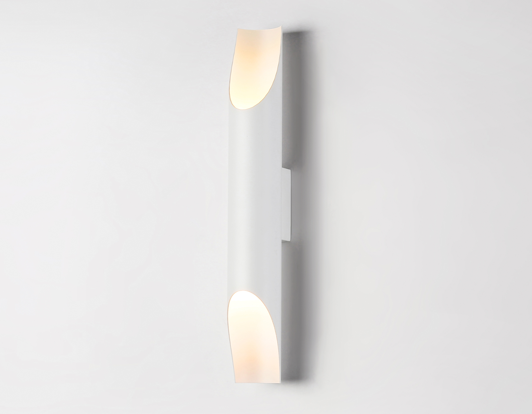 Настенный светильник Ambrella TN5151/2 WH белый E27/2 max 40W 400*60*85