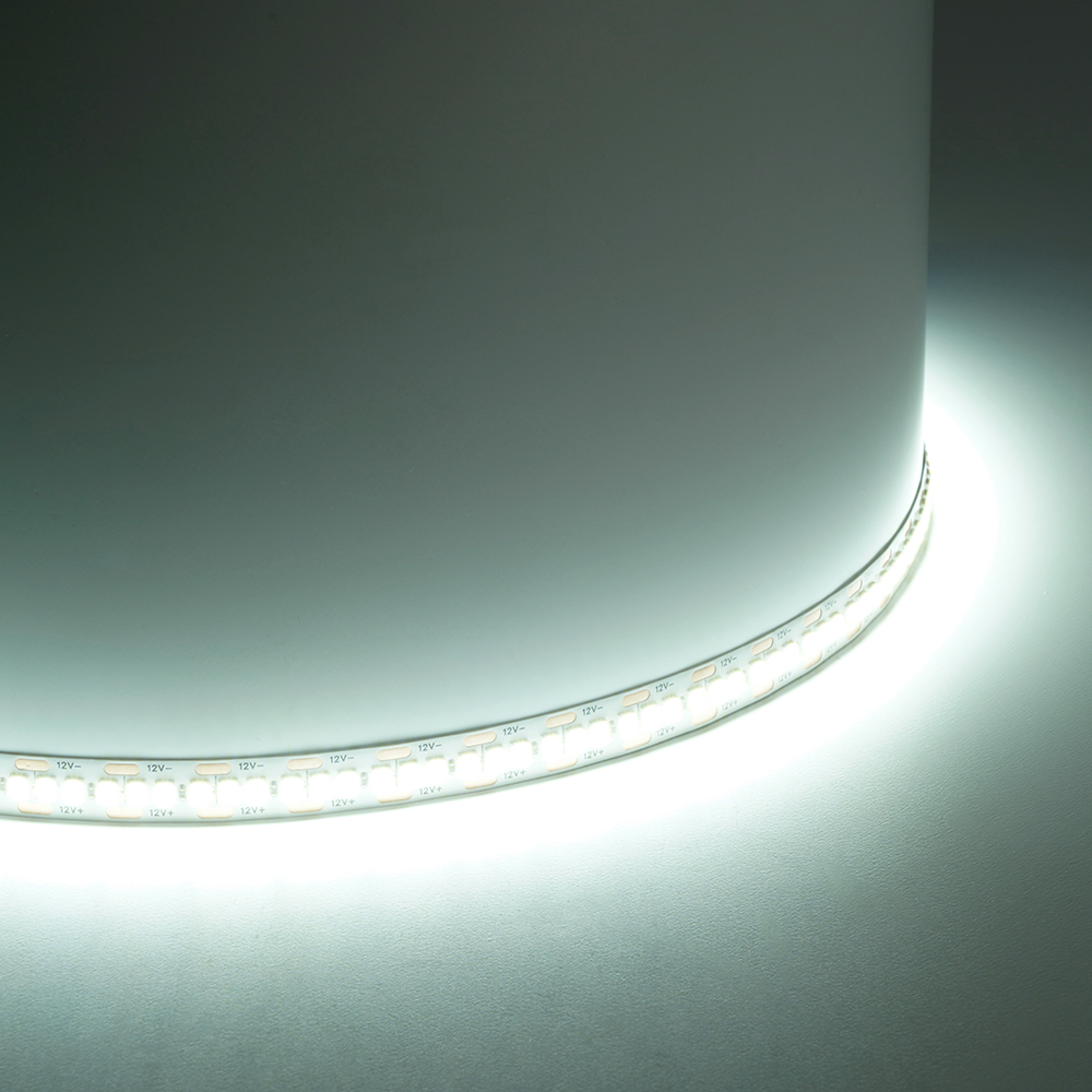 Лента светодиодная, 240SMD(2835)/м 19Вт/м 12V 5000*10*1.22мм 6500К, IP20, LS617 FERON