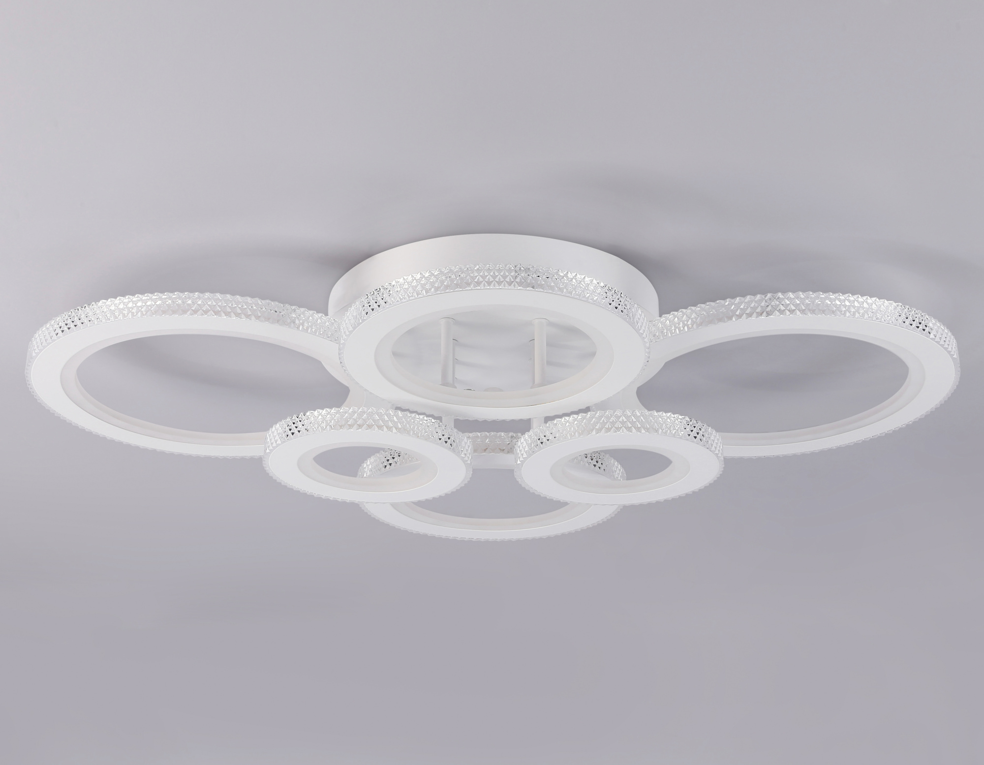 FA8874/4+2 WH белый 3000K-6400K 76W 800*570*165 (ПДУ ИК)